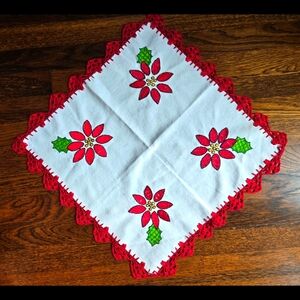 Poinsettia Christmas Hand‎ Embroidery Centerpiece Napkin